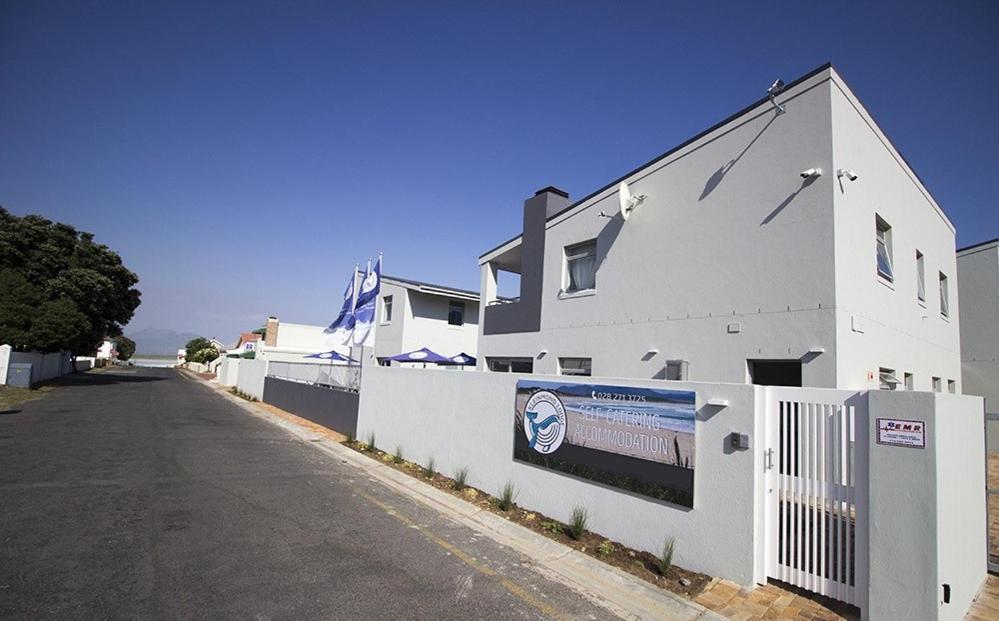 Kleinmond Lodge 外观 照片